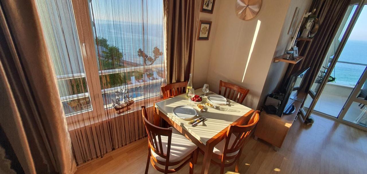Alex Beach Apartment Sveti Vlas Eksteriør billede